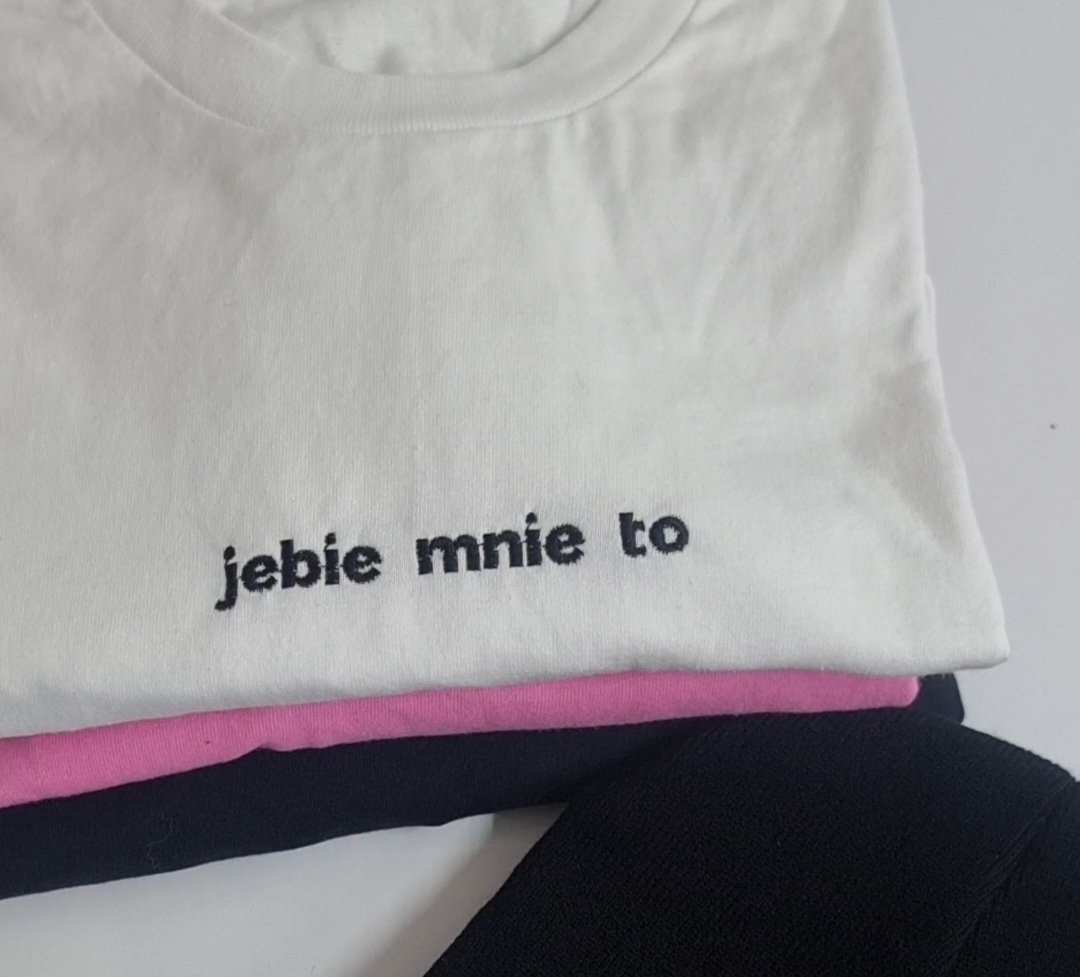 Koszulka haft jebie mnie to