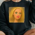 Lalka śmieszna blondynka z zielonymi oczami