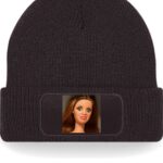 Czapka nadruk z lalka