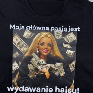Od ręki - lalka moją główną pasją jest- koszulka czarna -  rozmiar S